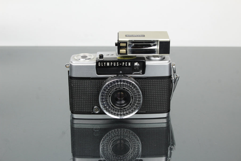 Olympus pen EE-3 Half frame