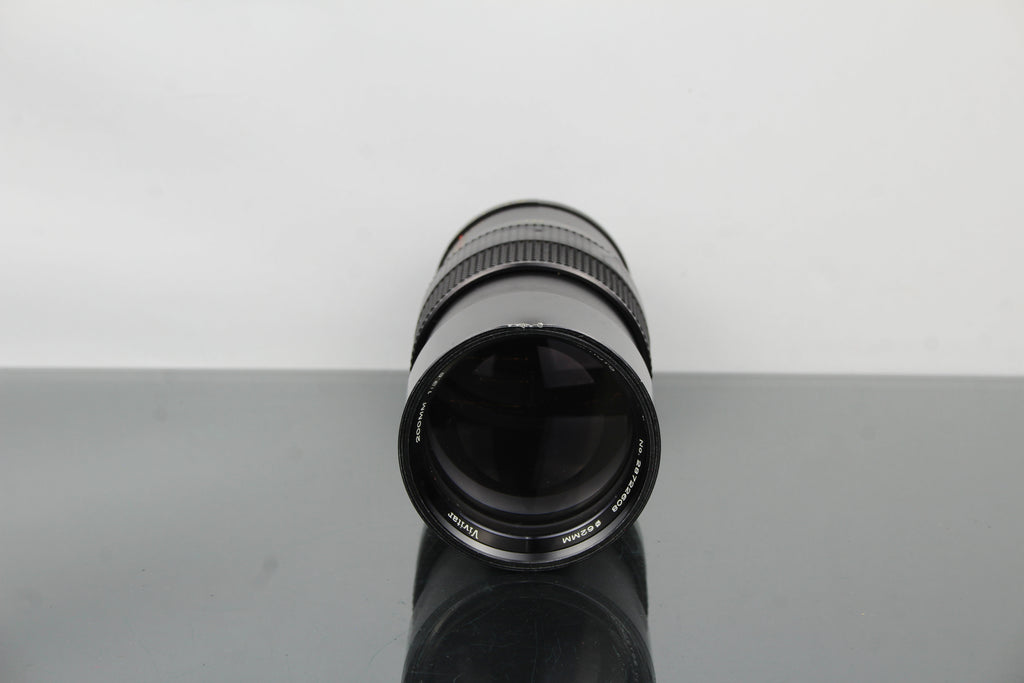Vivitar Lens - 200mm 1:3.5 Auto telephoto M42 Mount