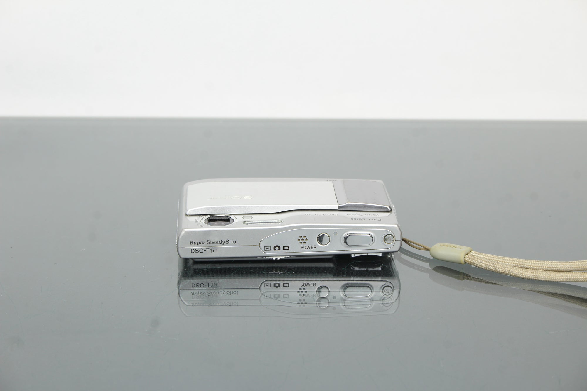 Sony Cyber-shot DSC-T10