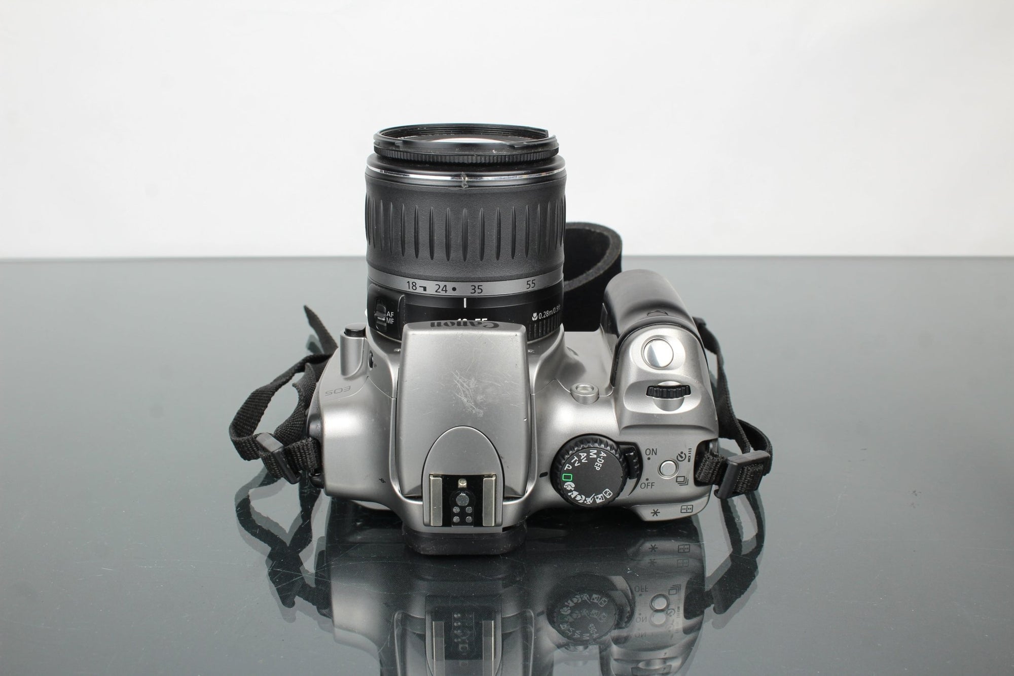 Canon 300D Digital + EFS 18 - 55mm 1:3.5 - 5.6 - Dutch|Thrift