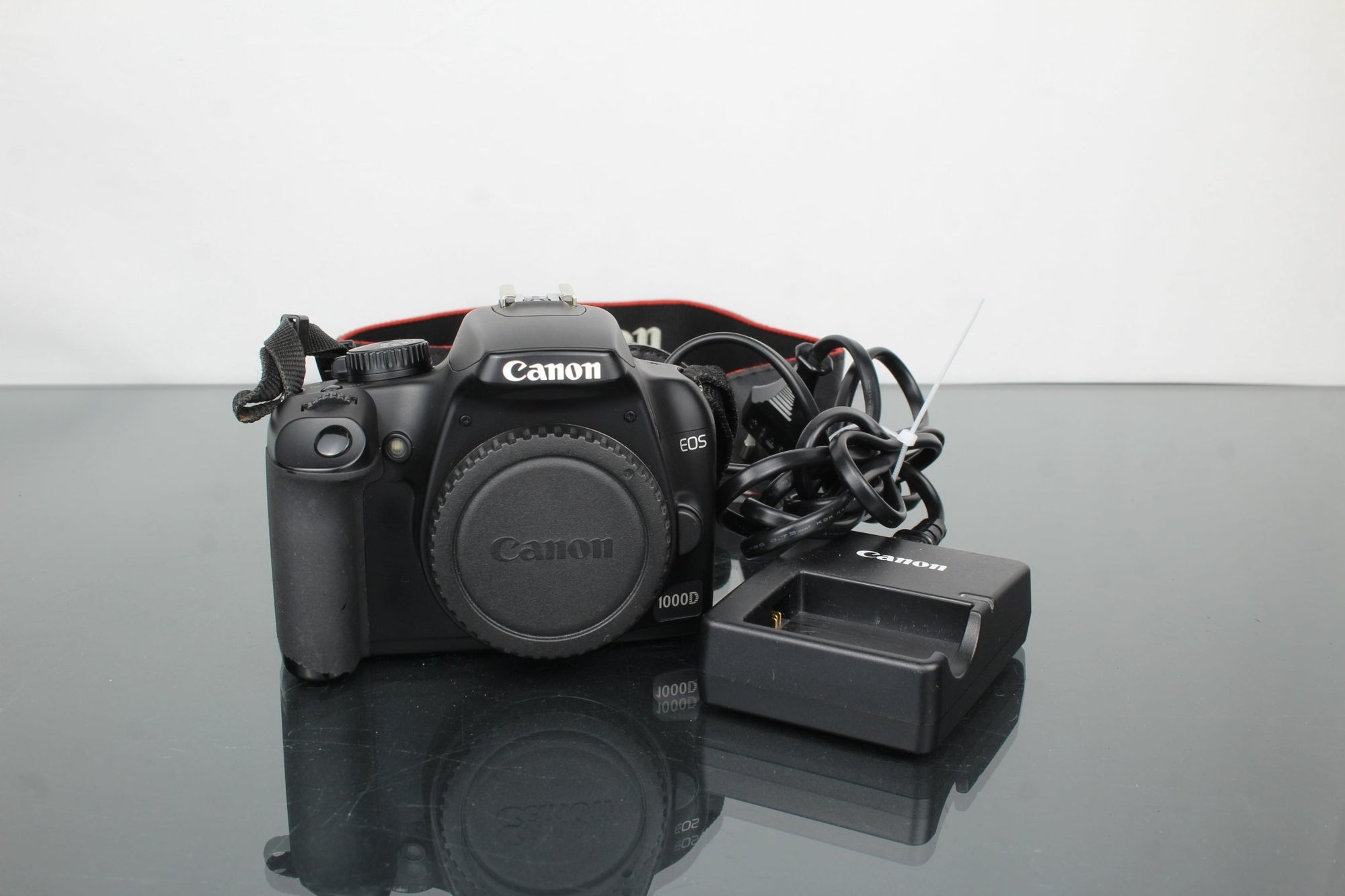 Canon EOS 1000D - Dutch|Thrift