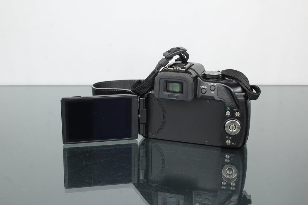 Lumix Panasonic DMC - G5X + Lumix G Vario 1:3.5 - 5.6/14 - 42mm - Dutch|Thrift