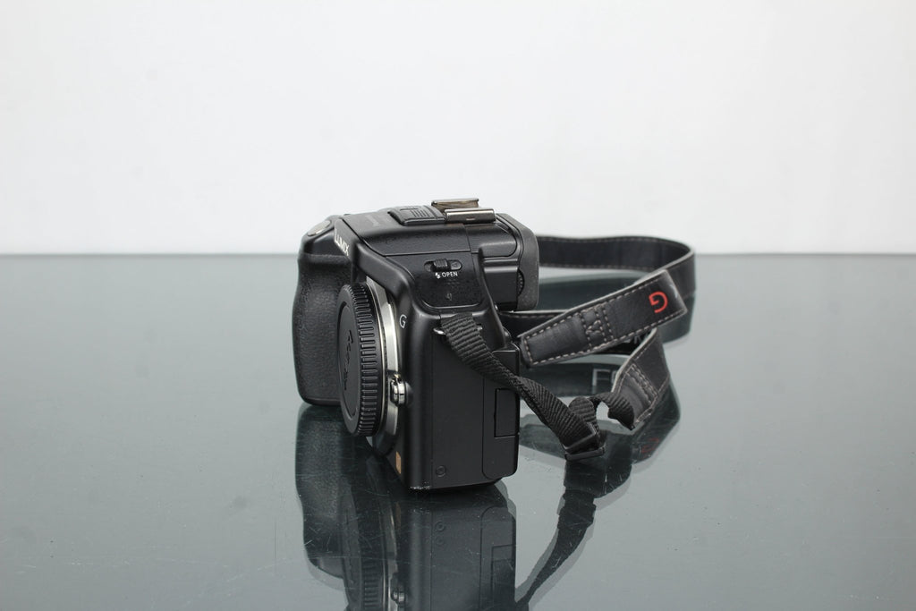 Lumix Panasonic DMC - G5X + Lumix G Vario 1:3.5 - 5.6/14 - 42mm - Dutch|Thrift