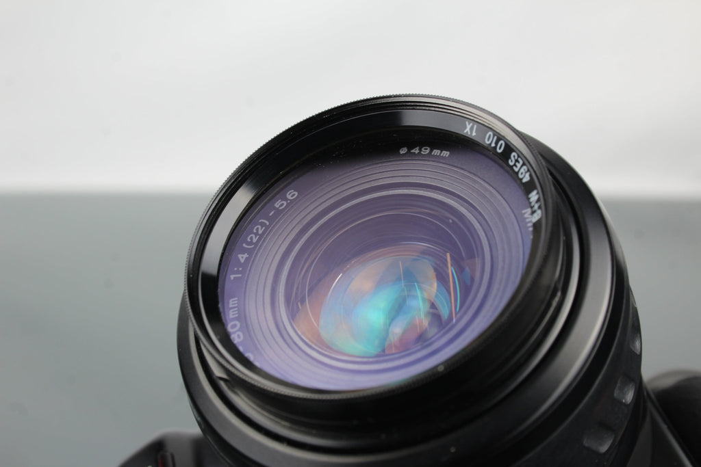 Minolta Dynax 5xl + 35 - 80mm 1:4(22) - 5.6 lens - Dutch|Thrift