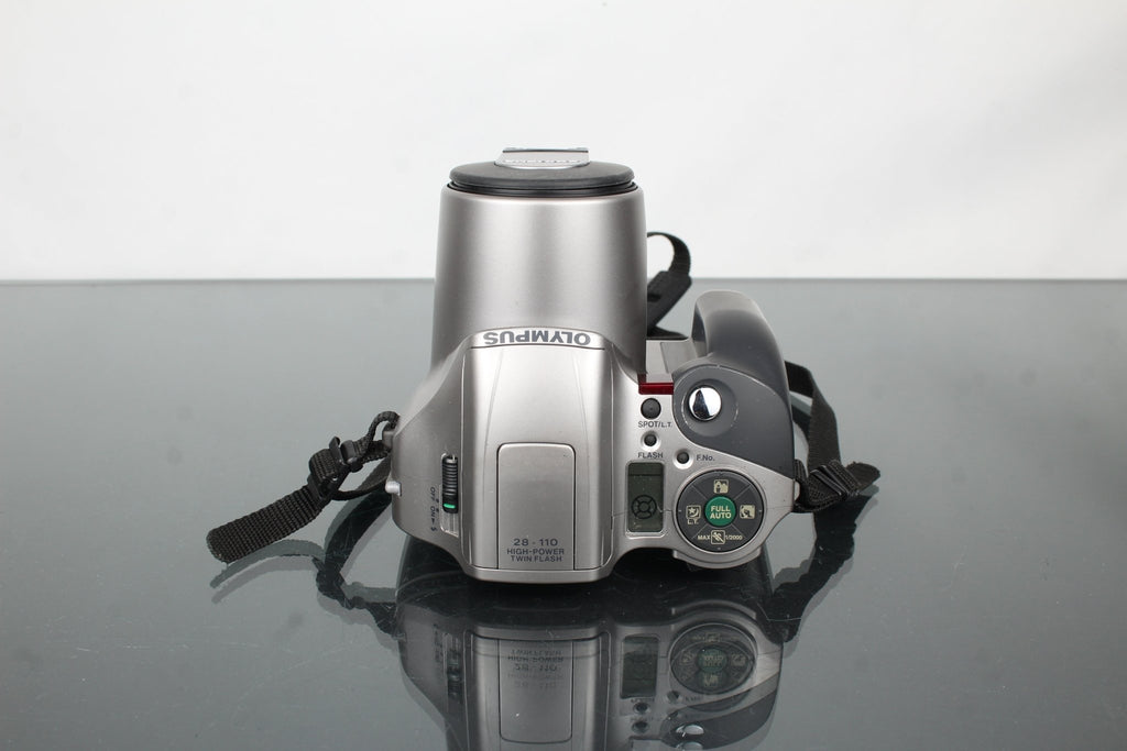 Olympus IS 200 - Dutch|Thrift