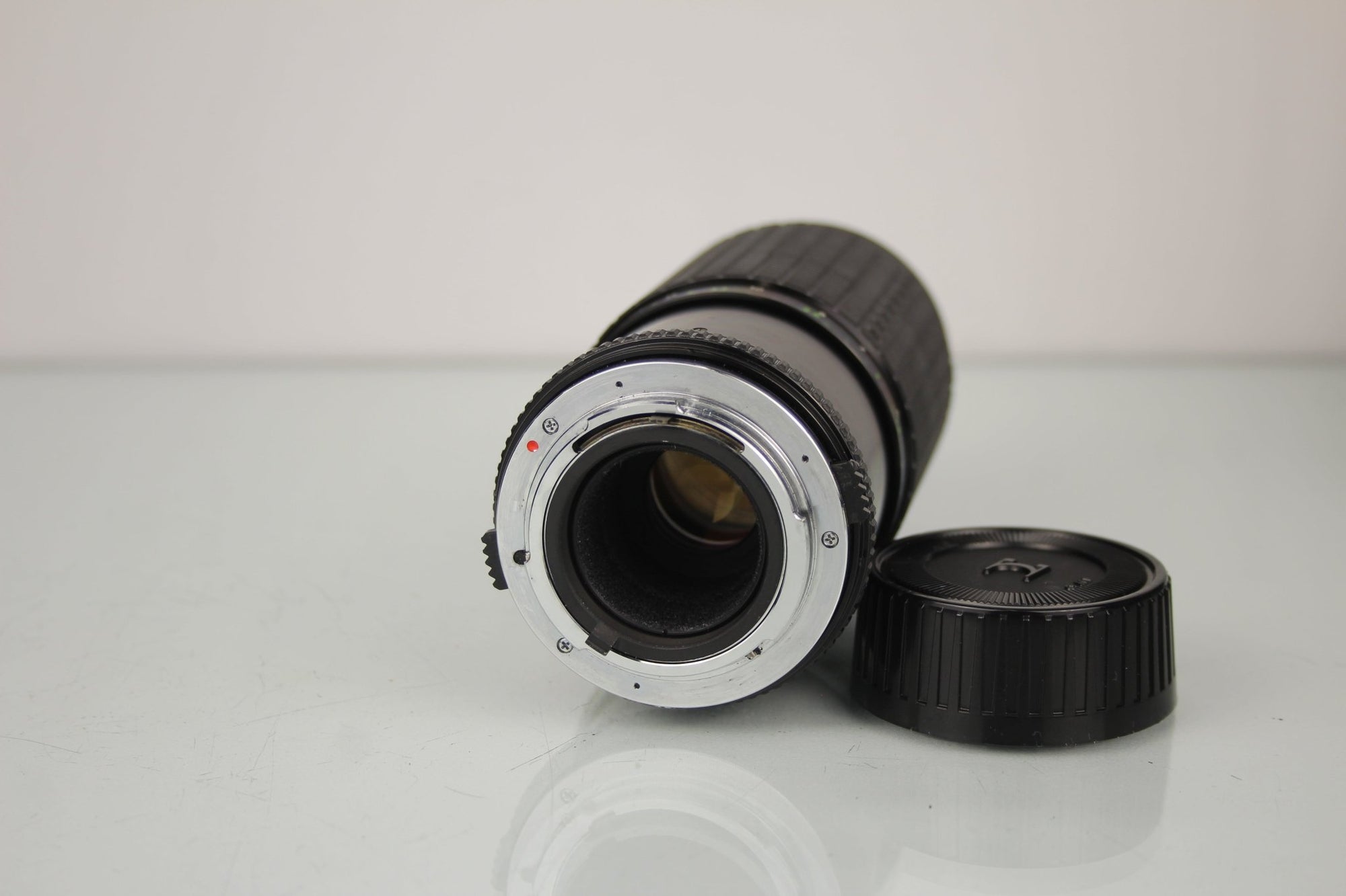 Sigma Zoom 1:3.5 - 4 80 - 200mm OM Mount - Dutch|Thrift