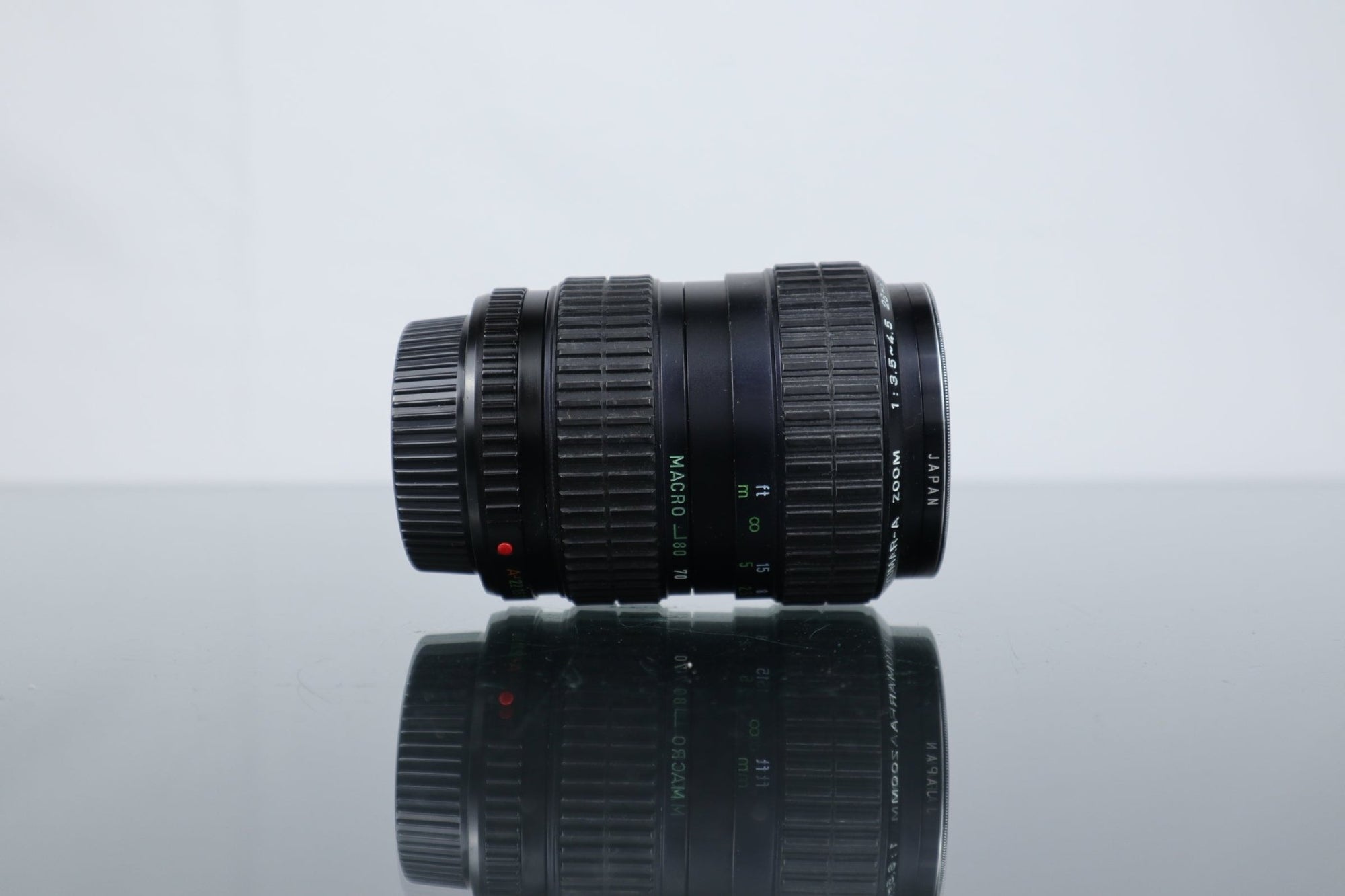 Takumara - A Zoom 1:3.5 - 4.5 28 - 80mm Pentax K Mount - Dutch|Thrift