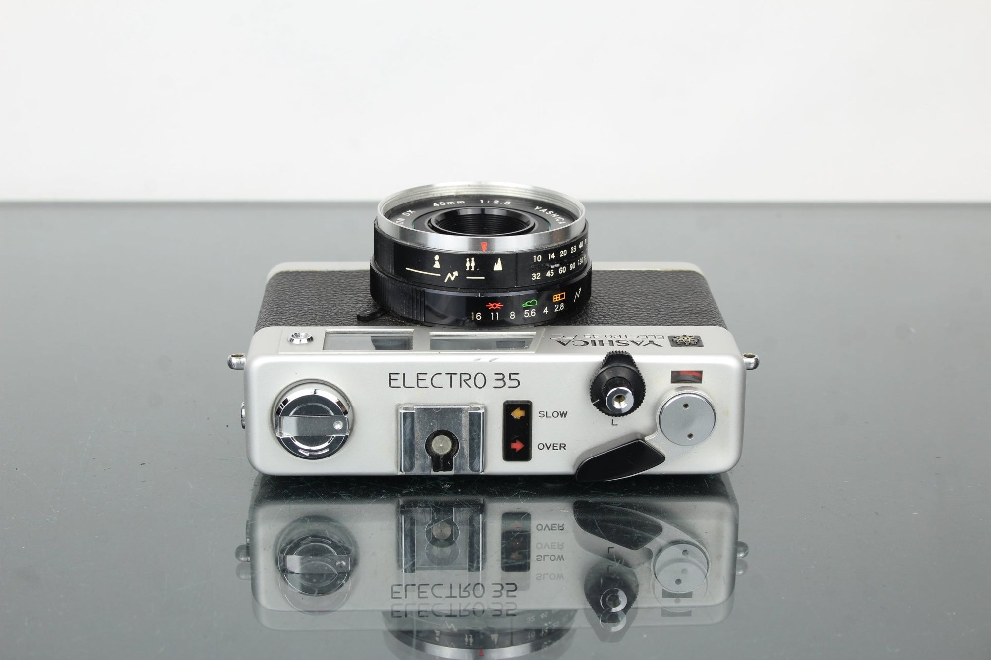 Yashica Electro 35 FC - Dutch|Thrift